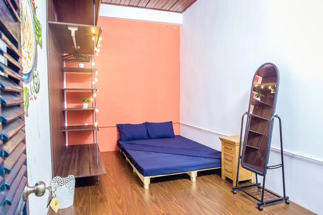 Zone Da Nang Hostel 2*,